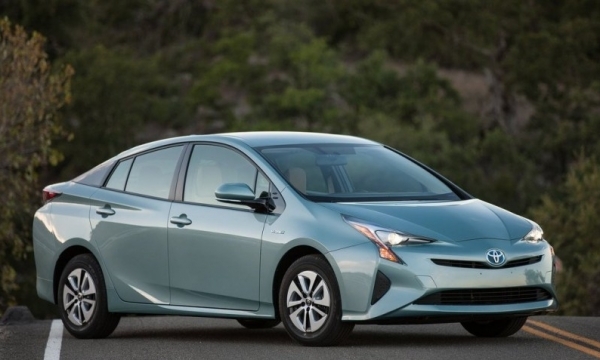Toyota triệu hồi 340.000 chiếc Prius hybrid do hệ thống phanh bị lỗi