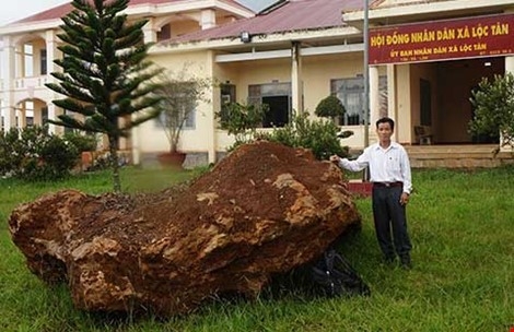 Tảng đá Canxedon nặng 20 tấn ở Lâm Đồng sẽ được xử lý như thế nào?