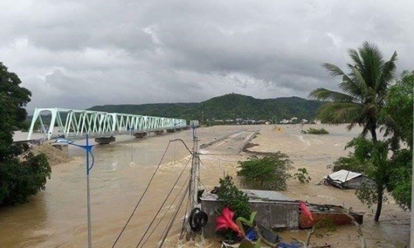 Phú Yên tan hoang sau lũ, UBND tỉnh đề nghị Chính phủ cứu trợ