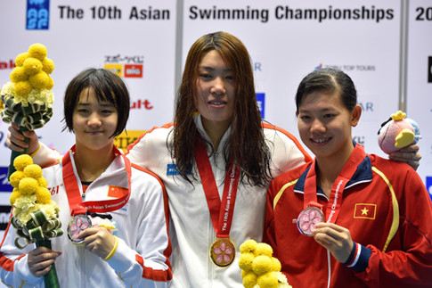 Ánh Viên lập poker huy chương tại giải bơi vô địch châu Á