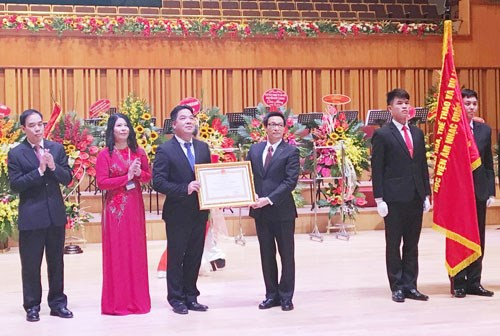 Phó Thủ tướng Vũ Đức Đam dự lễ kỷ niệm 60 năm thành lập Học viện Âm nhạc quốc gia Việt Nam