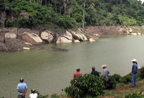 Lâm Đồng: Ba nữ sinh chết dưới hồ thủy lợi