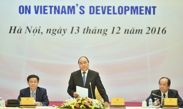 Thủ tướng Nguyễn Xuân Phúc chủ trì Hội nghị Bàn tròn “Thủ tướng với Mạng lưới Chuyên gia toàn cầu về Phát triển Việt Nam”