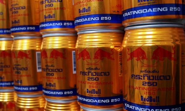 Red Bull xin nhập 6.000 tấn đường