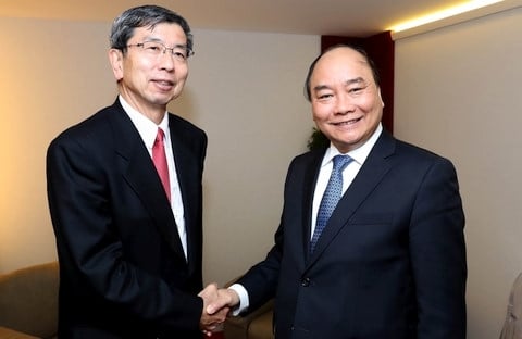 Chủ tịch WEF mong muốn tăng cường hợp tác với Việt Nam 