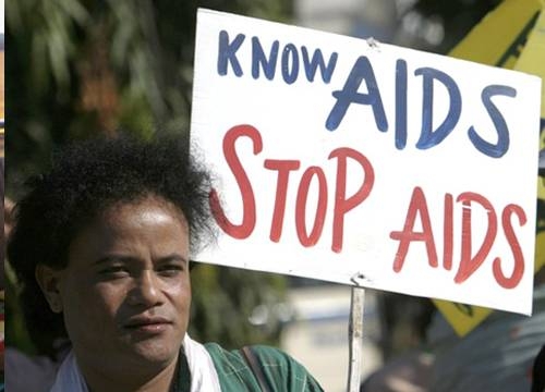 Vaccine AIDS cứu 5 bệnh nhân HIV-AIDS trong 7 tháng 