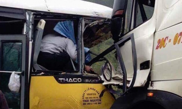 Thái Nguyên: Tai nạn xe buýt kinh hoàng, 9 người thương vong