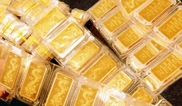 Thị trường vàng trong nước đầy biến động