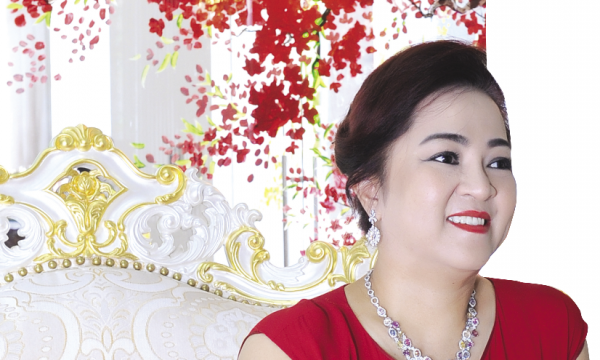 Bà Nguyễn Phương Hằng: Người phụ nữ mạnh mẽ và khác biệt