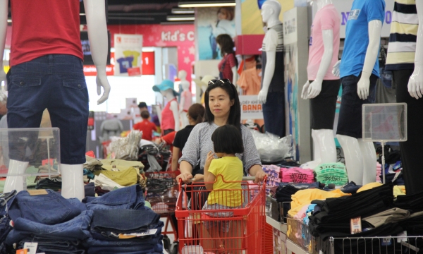 Lotte Mart mở chương trình 'hạnh phúc mỗi ngày' giảm giá đến 49% 