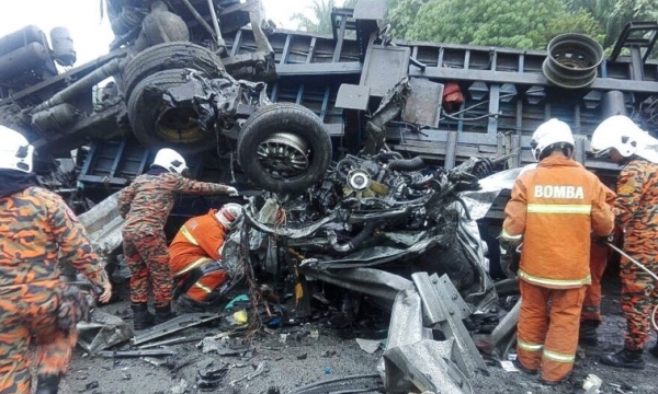 Tai nạn thảm khốc, 6 người trong cùng gia đình tử nạn