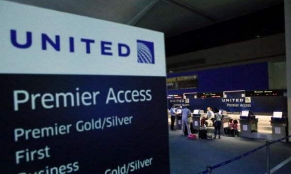 Hành khách của United Airlines bị bọ cạp cắn khi đang trên máy bay