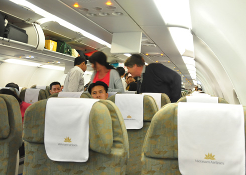 Khách nước ngoài trộm tài sản trên máy bay Vietnam Airlines