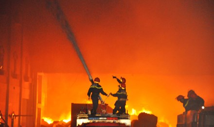 Vụ cháy  tại Công ty Kwong Lung - Meko:  Phải bồi thường thiệt hại 18 triệu USD