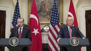 Tổng thống Erdogan “không chấp nhận liên minh Mỹ - người Kurd”