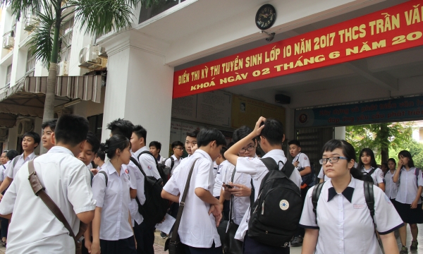 TP.HCM: Chùm ảnh ngày thi đầu tiên vào lớp 10 THPT tại hội đồng thi Trường Trần Văn Ơn