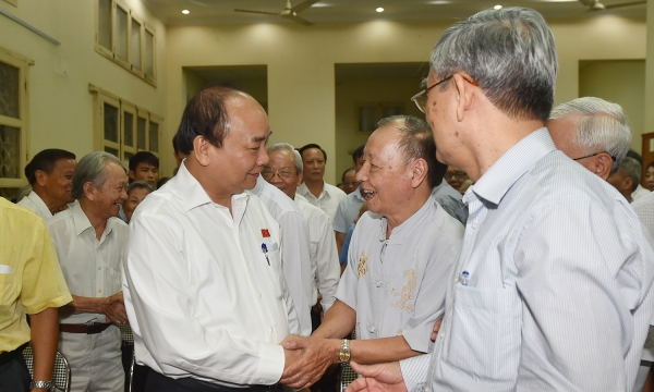 Thủ tướng Nguyễn Xuân Phúc tiếp xúc cử tri Thành phố Hải Phòng
