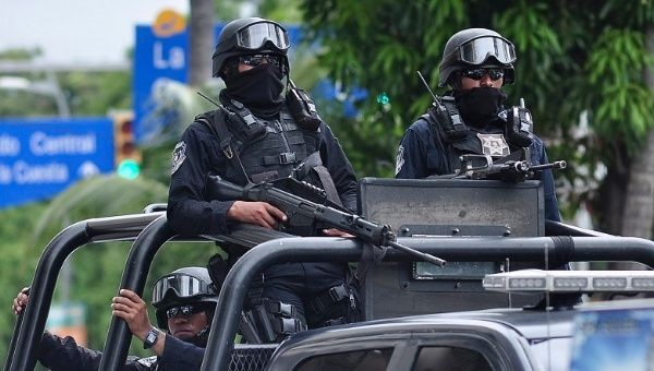 Mexico: đấu súng giữa cảnh sát với mafia, 19 người chết