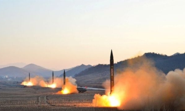 Xung quanh việc Triều Tiên vừa thử tên lửa đạn đạo liên lục địa