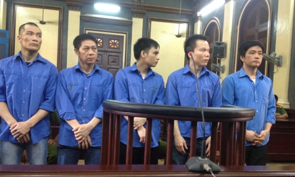 Xét xử băng nhóm bảo kê Bến xe Miền Đông: Các bị cáo 'tố' điều tra viên ép cung