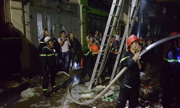Hà Nội: Cháy nhà 4 tầng, 2 người chết