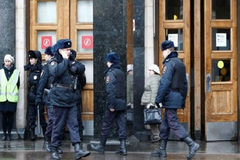Ba bị cáo bị giết sau khi cướp súng tại phiên tòa ở Moscow