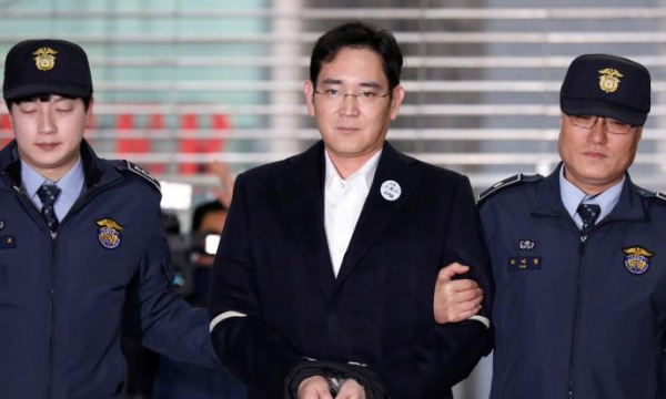 Phó Chủ tịch Samsung Lee Jae-Yong bị đề nghị 12 năm tù