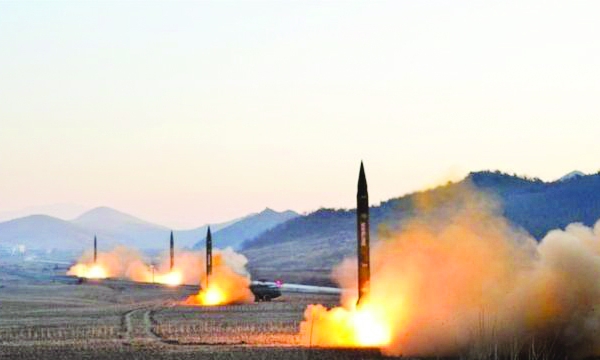 “Hạ nhiệt” nguy cơ chiến tranh Mỹ - Triều Tiên
