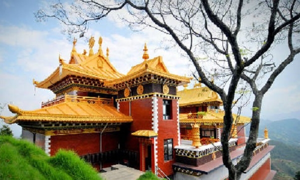 Nepal muốn đưa du khách Việt đến với đỉnh Everest và di sản văn hóa Phật giáo