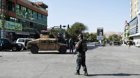 Afghanistan: Taliban tấn công Kabul bằng tên lửa