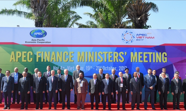 Thủ tướng dự Hội nghị Bộ trưởng tài chính APEC