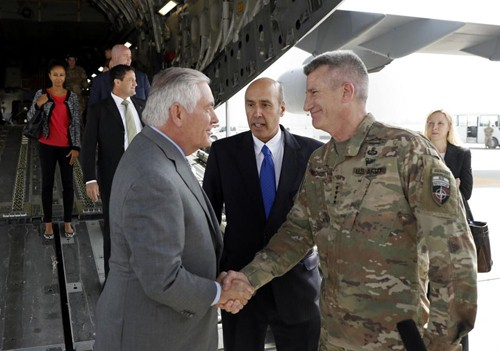 Hoa Kỳ: Ngoại trưởngTillerson bất ngờ thăm Afghanistan