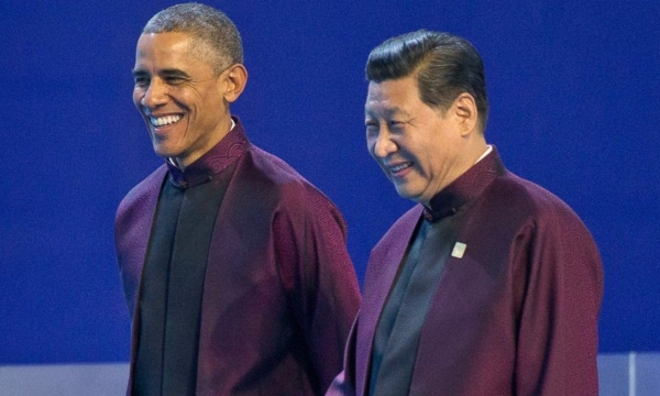 Những nhà lãnh đạo APEC mặc trang phục như thế nào?