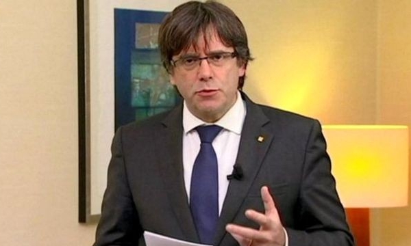 Tây Ban Nha phát lệnh bắt giữ cựu Thủ hiến Puigdemont