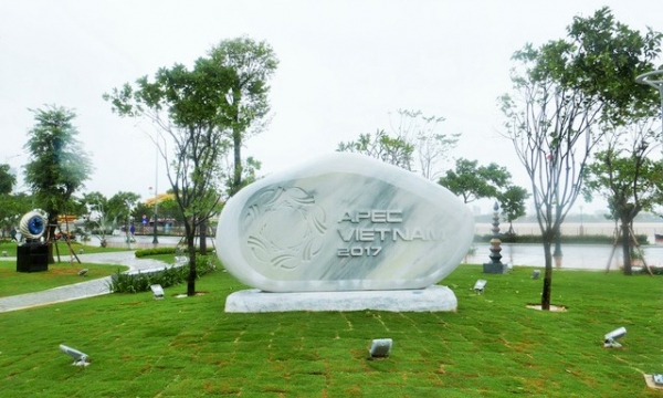 Chiêm ngưỡng những tác phẩm trong Công viên APEC tại Đà Nẵng