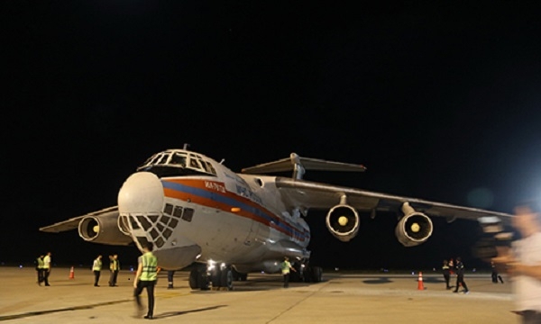Hàng viện trợ của Nga và Nhật đến các tỉnh bị ảnh hưởng của bão Damrey