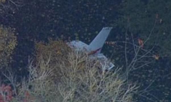 Nguoitieudung TV: Máy bay rơi tại Anh, có thể phi công người Việt đã tử nạn