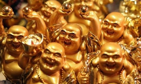 Trung Quốc cấm đền chùa kinh doanh vì tiền