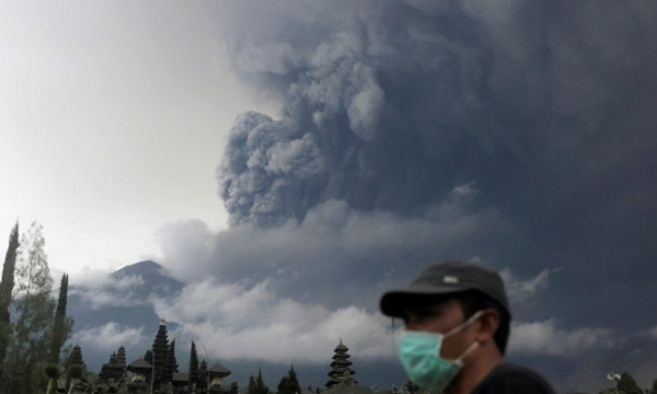 Indonesia: Báo động núi lửa ở Bali sắp phun lên mức cao nhất