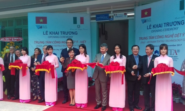 Thành lập Trung tâm Công nghệ Dệt Ý – Việt: Thúc đẩy ngành dệt may Việt Nam phát triển