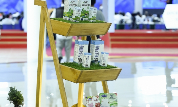 Sữa chua VINAMILK tự hào đồng hành cùng hàng triệu Người tiêu dùng Việt Nam