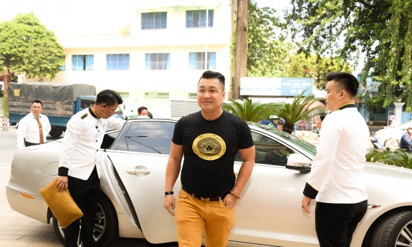 Lý Hùng, Jimmy Nguyễn cùng dàn sao Việt dự lễ khai trương Asiana Plaza