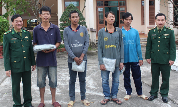 Bộ đội Biên phòng Đà Nẵng giải cứu 4 thuyền viên bị bán cho tàu cá