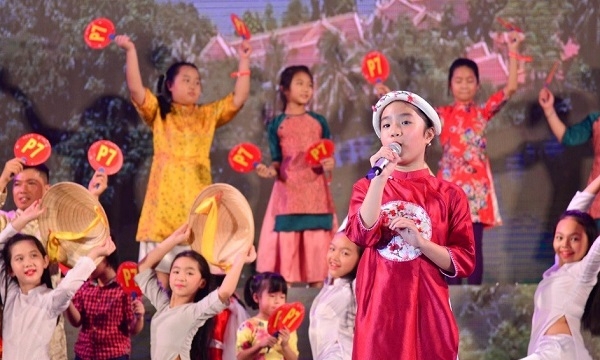 Đại tiệc giáng sinh 'Đỉnh - Chất - Tuyệt' tại công viên ven sông lớn nhất Sài Gòn