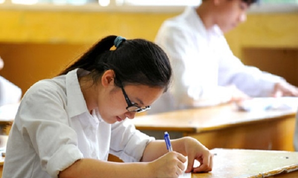Khánh Hòa: Lộ đề, dừng thi học kỳ môn toán lớp 12