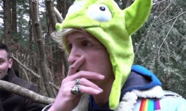 Ngôi sao YouTube Paul xin lỗi về video xác người trong “rừng tự sát”