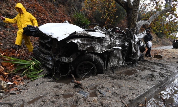 Hoa Kỳ: Thảm họa cháy rừng ở California gây lở bùn, 13 người chết