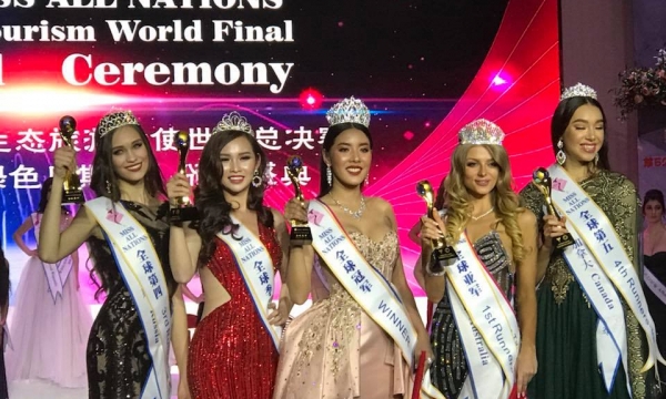  Đại diện Việt Nam đăng quang Á Hậu 2 tại Hoa hậu các quốc gia 2017