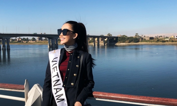 Tường Linh vào Top 10 thí sinh được yêu thích nhất tại Miss Intercontinental 2017