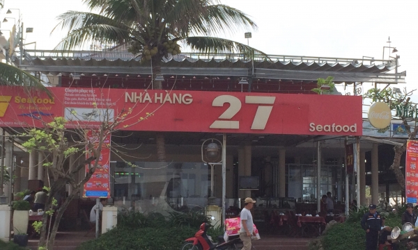 Vụ tố nhà hàng Đà Nẵng “chặt chém”: Mời quản lý của ca sĩ Quang Lê đối chất 
